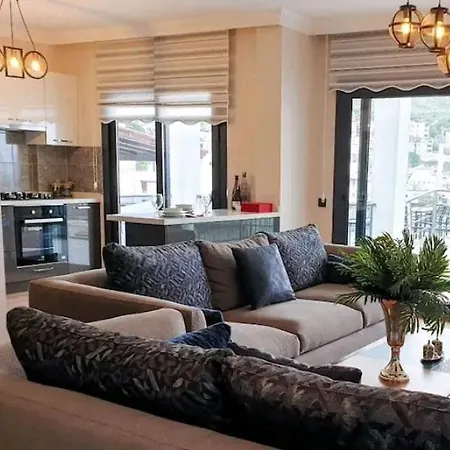 Panoramik Manzara Terasli Villa Bodrum